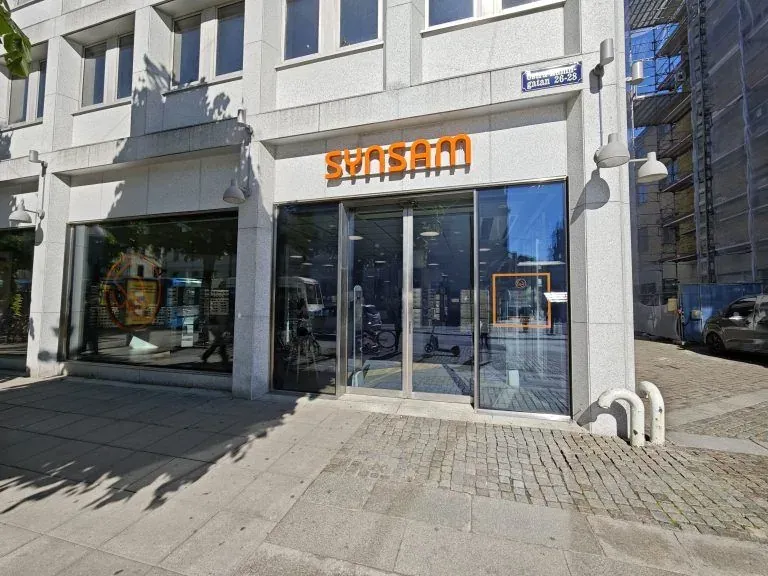 Synsam i Göteborg – Solskyddsfilm Spectral 75100